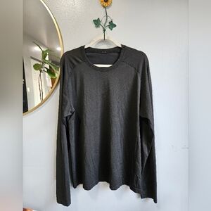 Lululemon Athletica Long sleeve top men Size XL workout top